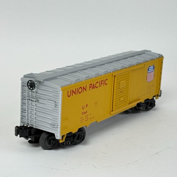 Rail Kings Rugged Rails O-27 Union Pacific BoxCar #33-7402 single door O gauge - Picture 3 of 11